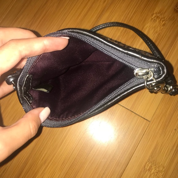 Coach wristlet - Picture 3 of 3